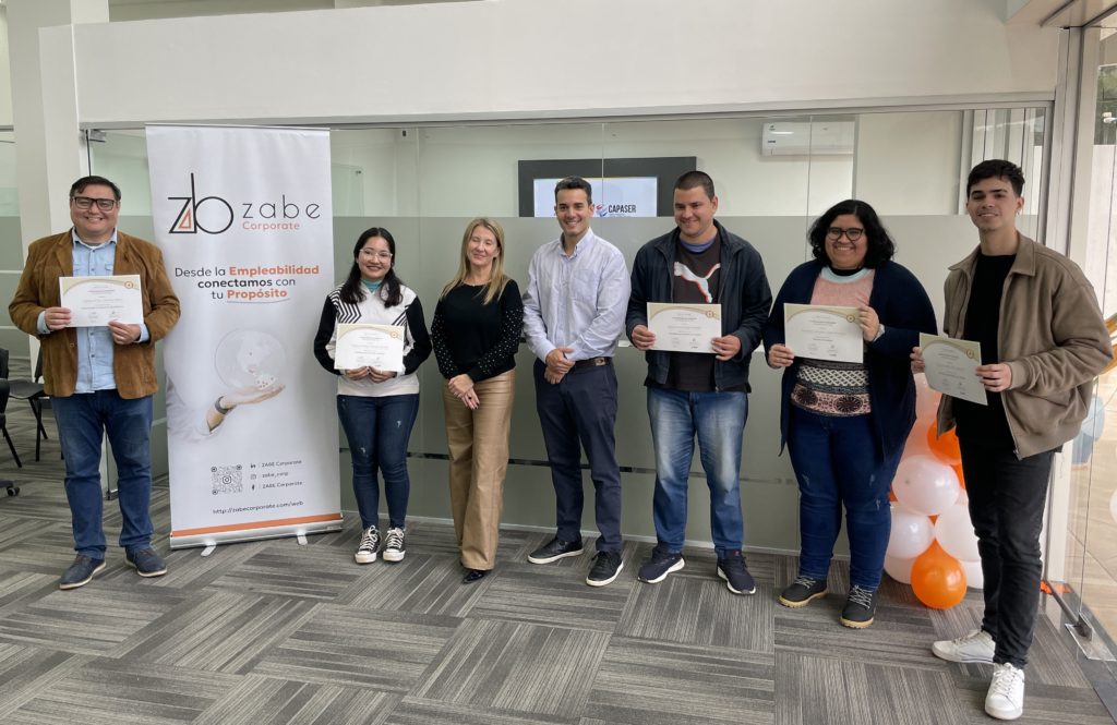 ZABE y Capaser entregan certificados a becarios en interpretación continua y atención al cliente: un impulso al talento y a la empleabilidad ZABE y Capaser entregan certificados a becarios en interpretación continua y atención al cliente: un impulso al talento y a la empleabilidad